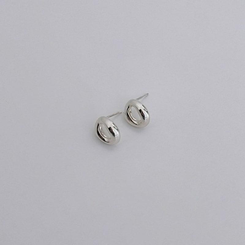 momen momen A HOLE WATER EARRING-002