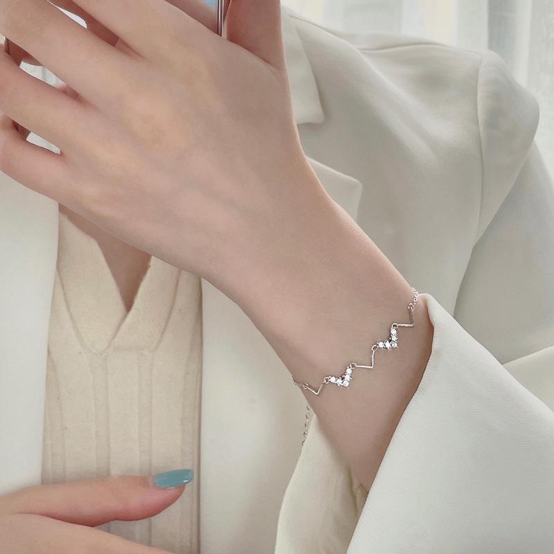 Heart rate geometric wave bracelet women's simple niche design advanced temperament cold wind light luxury
