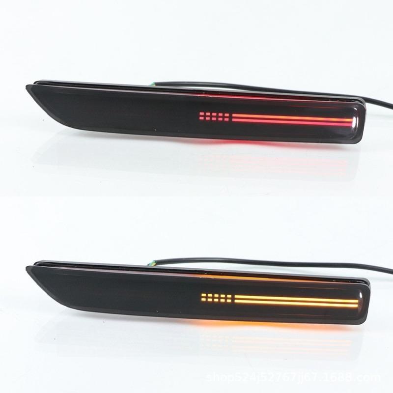 

Turn Signal Light Compatible with Nissan Sylphy Car Accessories Auto Parts Rear Bumper LED Brake Rear Fog Light One straight one.