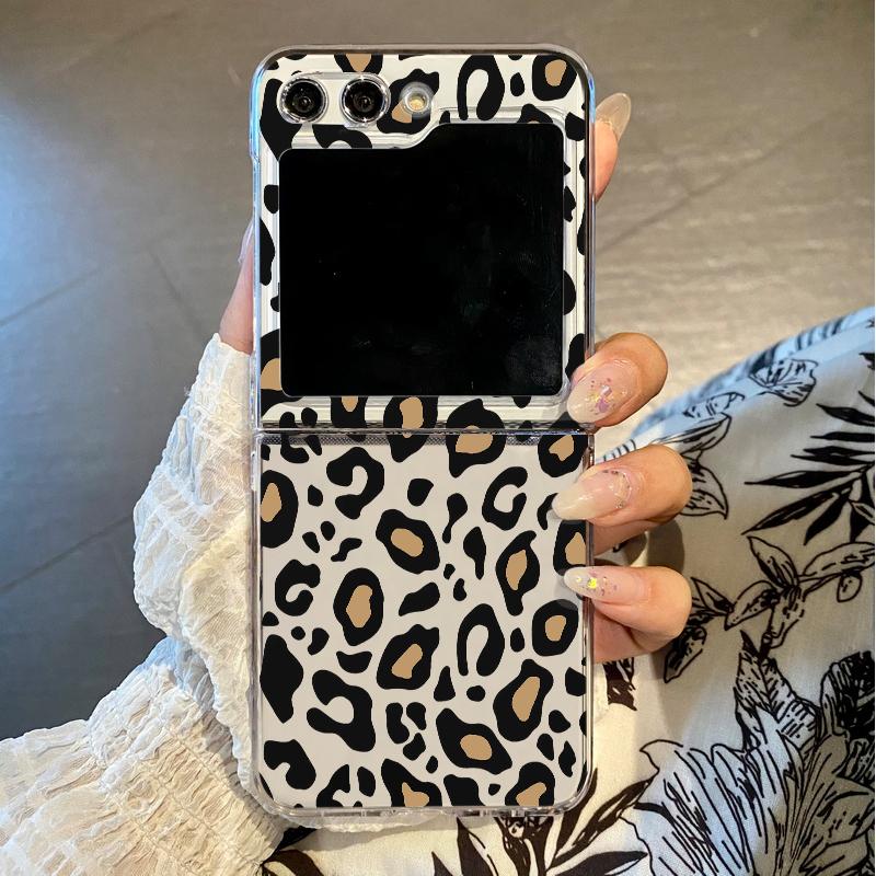 Transparent Leopard Pattern Folding Phone Case For Samsung Galaxy Z Flip 7 6 5 4 3 5G Hard Cover For Samsung Z Flip7 Flip6 Flip5