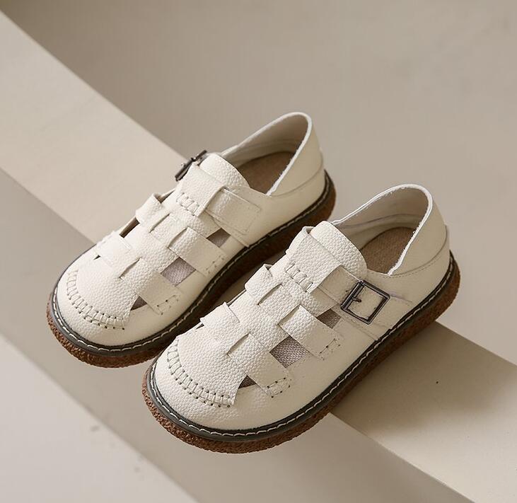 

Новые летние модные новые женские туфли высокого качества на плоской подошве женские сандалии перфорированные туфли тапочки две пары за одну пару 38