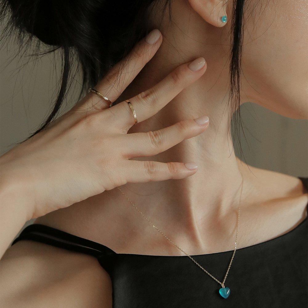 [Modernlike] 14K Gold 14K Blue Quartz Crystal Heart Pendant