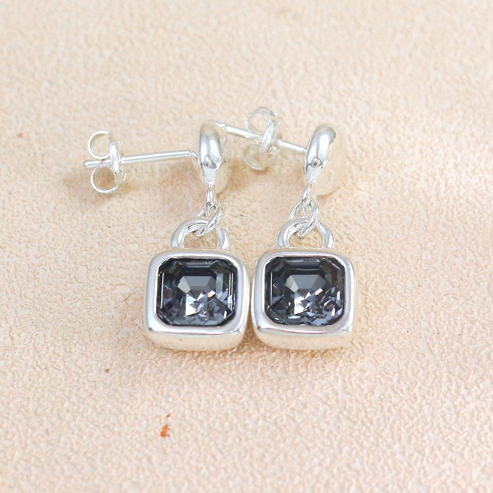 UNOde50 Women s Geometric Gem Earrings - Romantic Jewelry Gift