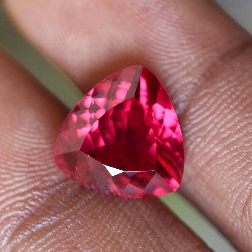 EXCELLENT Trillion Cut 6 Ct CERTIFIED Natural Red Ruby Loose Gemstone