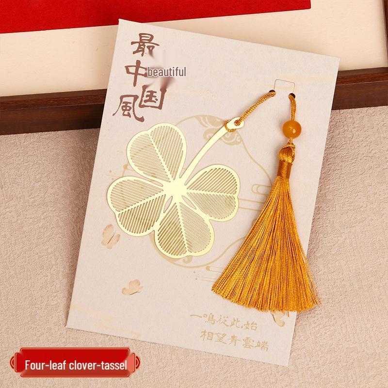 Handcrafted Metal Bookmark with Yellow Pendant – Creative and Personalized Student Gift