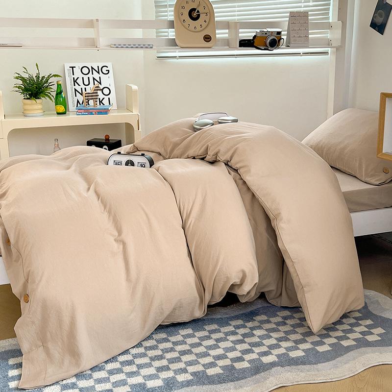 MUJI-Inspired Solid Color Cotton Button-Down Student Bedding Set - Japanese Style, Skin-Friendly, Four-Piece College Set
