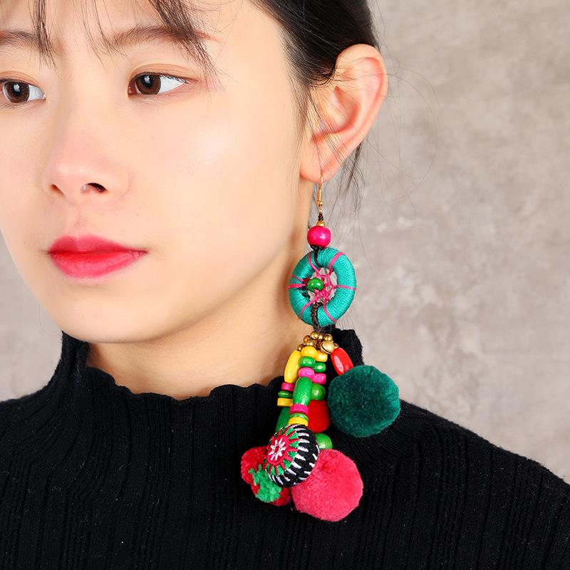 Retro Contrasting Pom-pom Earrings, Exaggerated Personality, Bohemian Vacation Long Fringed Temperament Earrings for Women