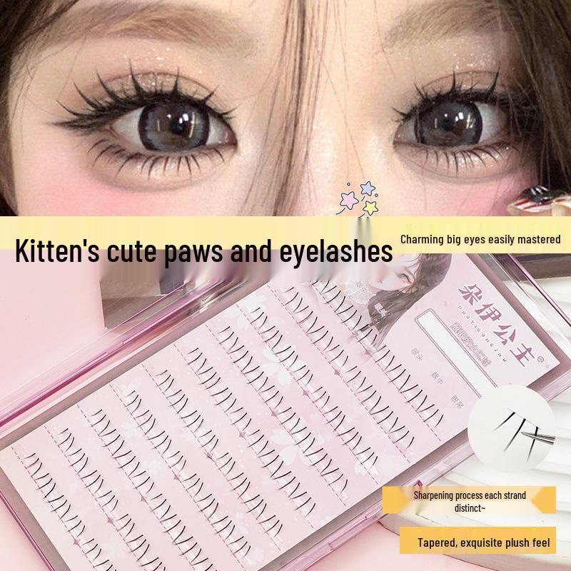 

Dolly Princess Cat Paws Faux Eyelashes - Clear Band, Natural Volume