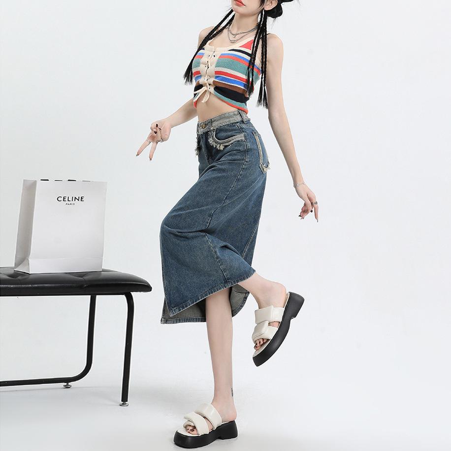 

Petite Women s High-Waisted A-Line Denim Skirt with Slit and Raw Edge Design 4XL