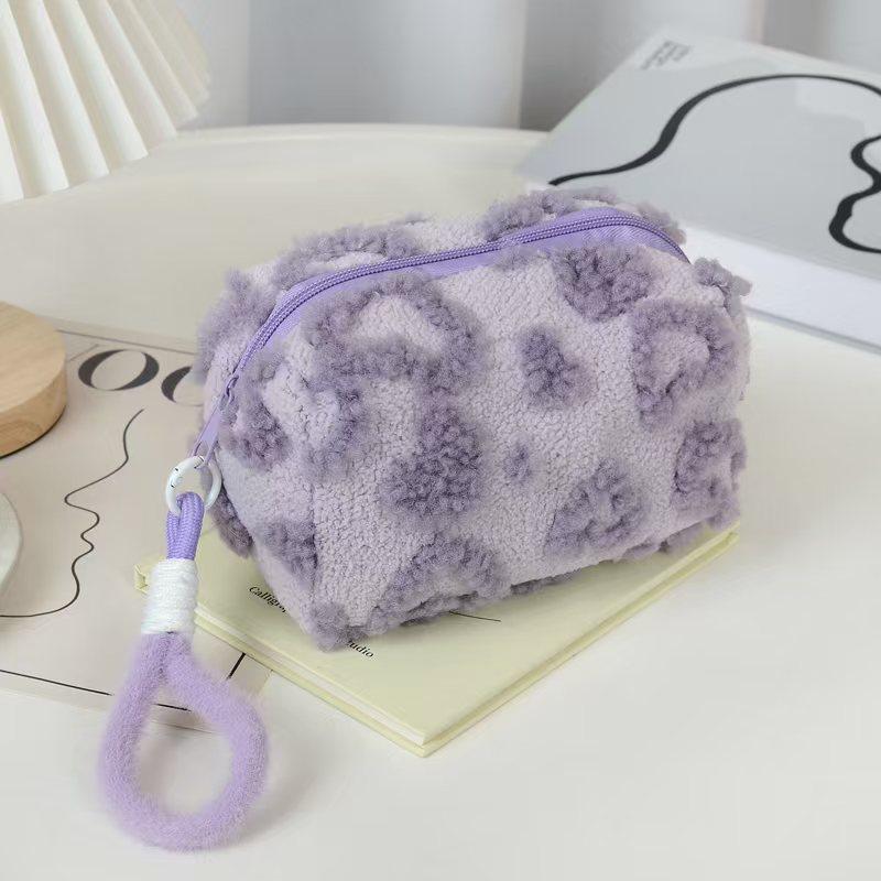 Cute Teen Plush Bag, Large Capacity Adorable Cosmetic Storage Pouch,  Makeup Bags, Travel Essential, Small Makeup Bag