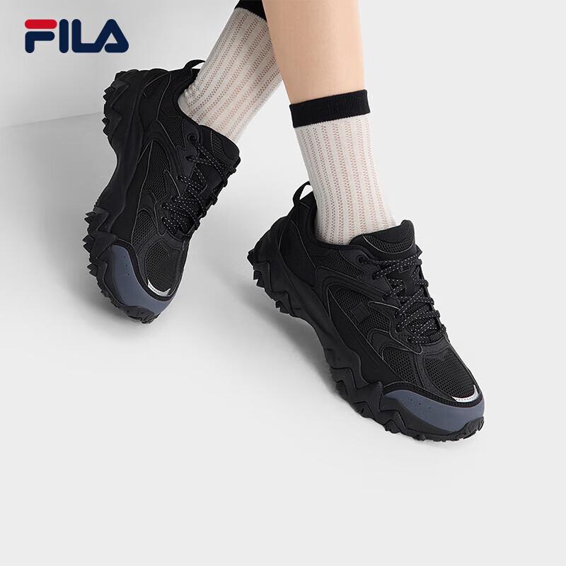 

FILA Women s OAKMAN Summer Dad Shoes 36