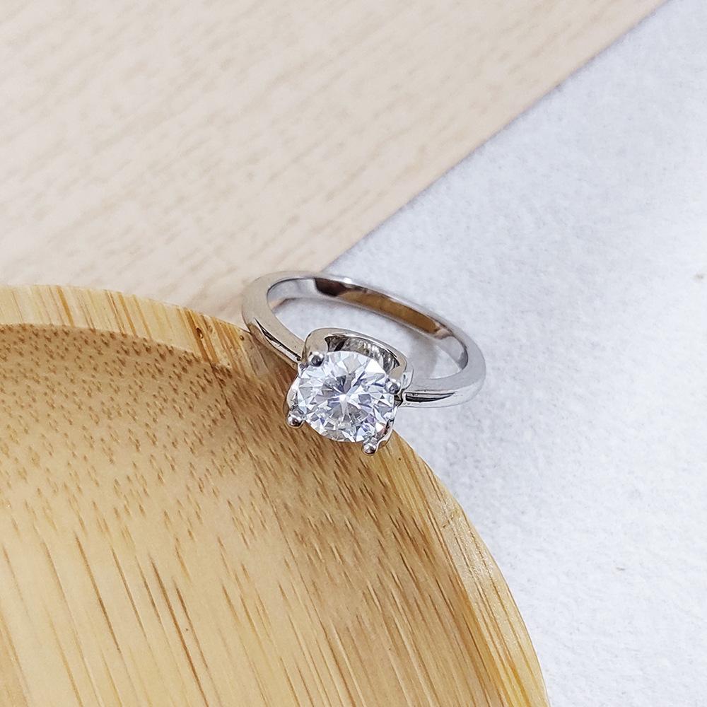 Klassischer Stierkopf Moissanit Verlobungsring, Sterling Silber S925, 1 Karat, Perfektes Geschenk für Freundin