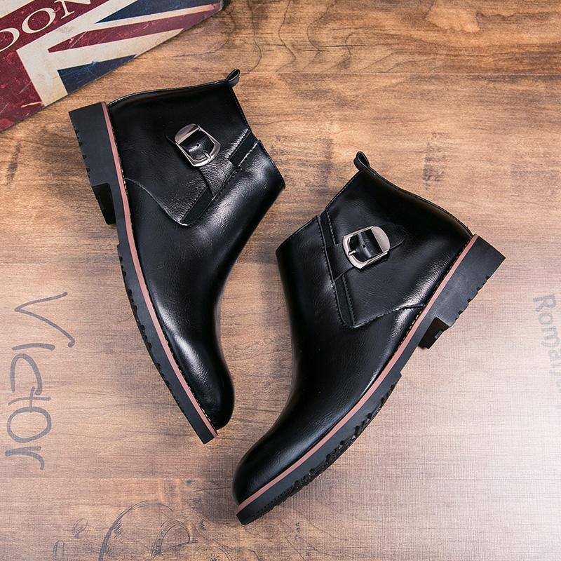 Heißer Verkauf Herren Leder Stiefeletten Europa Amerika Luxuriöse Bräutigam Hochzeit Schuhe Handgefertigte Sohle Herren Business Kleid Schuhe