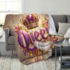 Contemporary Queen Crown Print Flannel  Throw Blanket, Soft Warm Knitted Polyester Throw for Sofa, Office, Bed, Camping, T