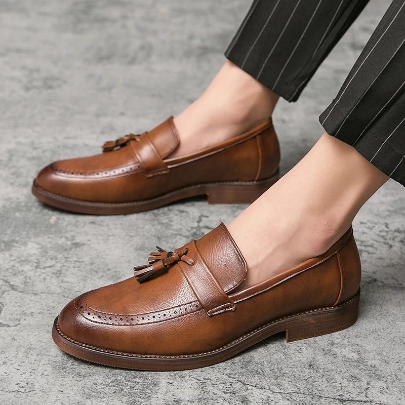 2026 Autumn New Men Dress Shoes Design Brand Shoes Classic Tassel Brogue Slip On Loafers Oxfords Hand Stitch Big Size 38-47 Flat