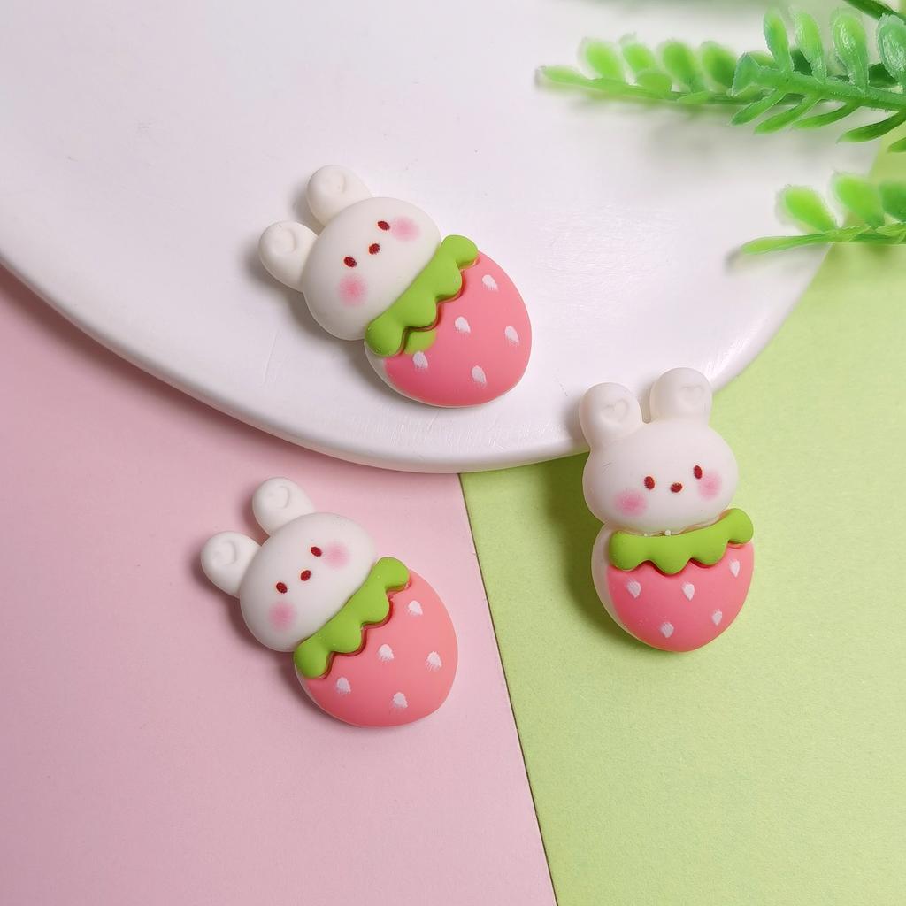Hot Selling Strawberry Rabbit Easter Resin Embellishments 100Pcs Lovely Cartoon Rabbit Crafts for DIY Crafting Phone Case Decor