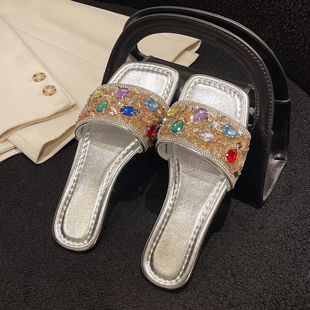 

Модная женская обувь 2024 года, тренд лета, новые тапочки, балетки, стразы, золотые сандалии, сексуальные, домашняя низкая цена, центр дропшиппинга 35 серебряный