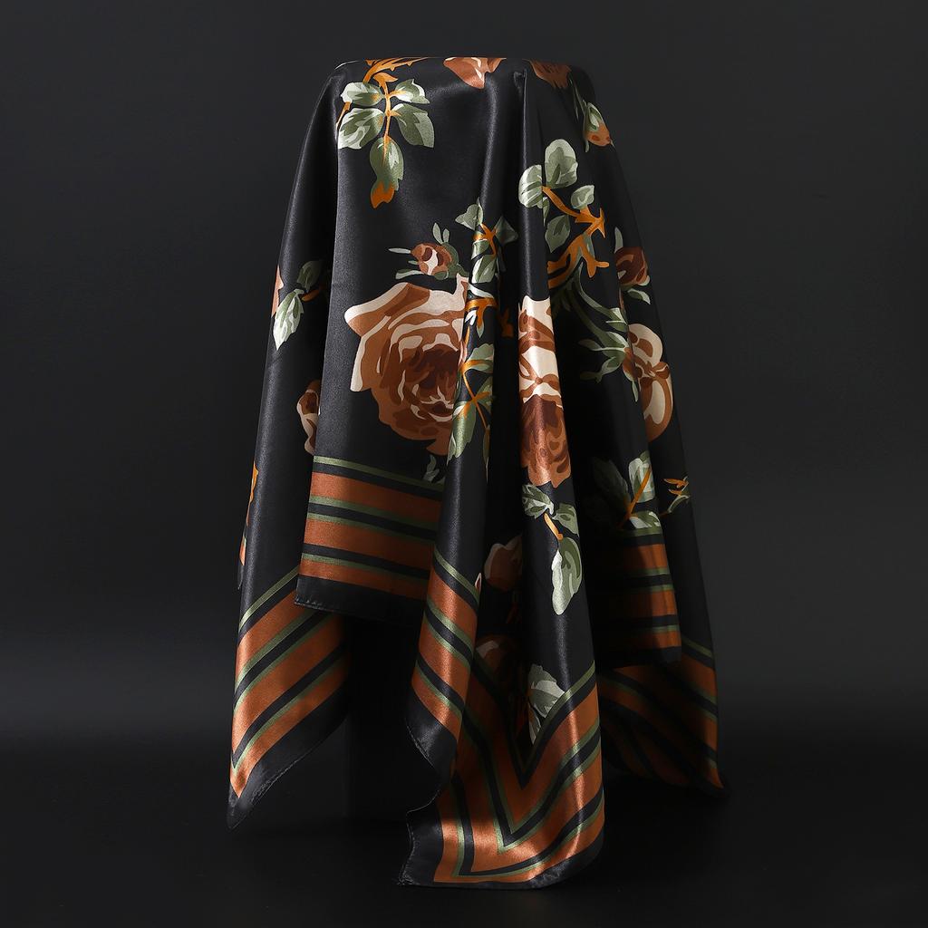 Europe America Kerchief Four Seasons Popular Silk Scarves Luxury Style Sunscreen Square Shawls New Fashion 90X90CM Headcloth