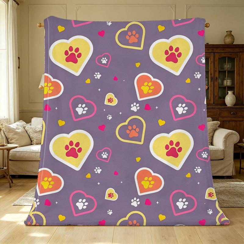 Lightweight Flannel Blanket with Cute Heart Paw Prints – Soft, Colorful Warm Throw for Home, Halloween & Christmas