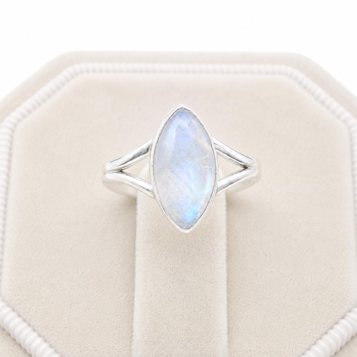 Rainbow Moonstone Marquise Ring in 925 Sterling Silver, Handmade Minimalist Gemstone Ring, Boho Moonstone Jewelry 4 серебряный