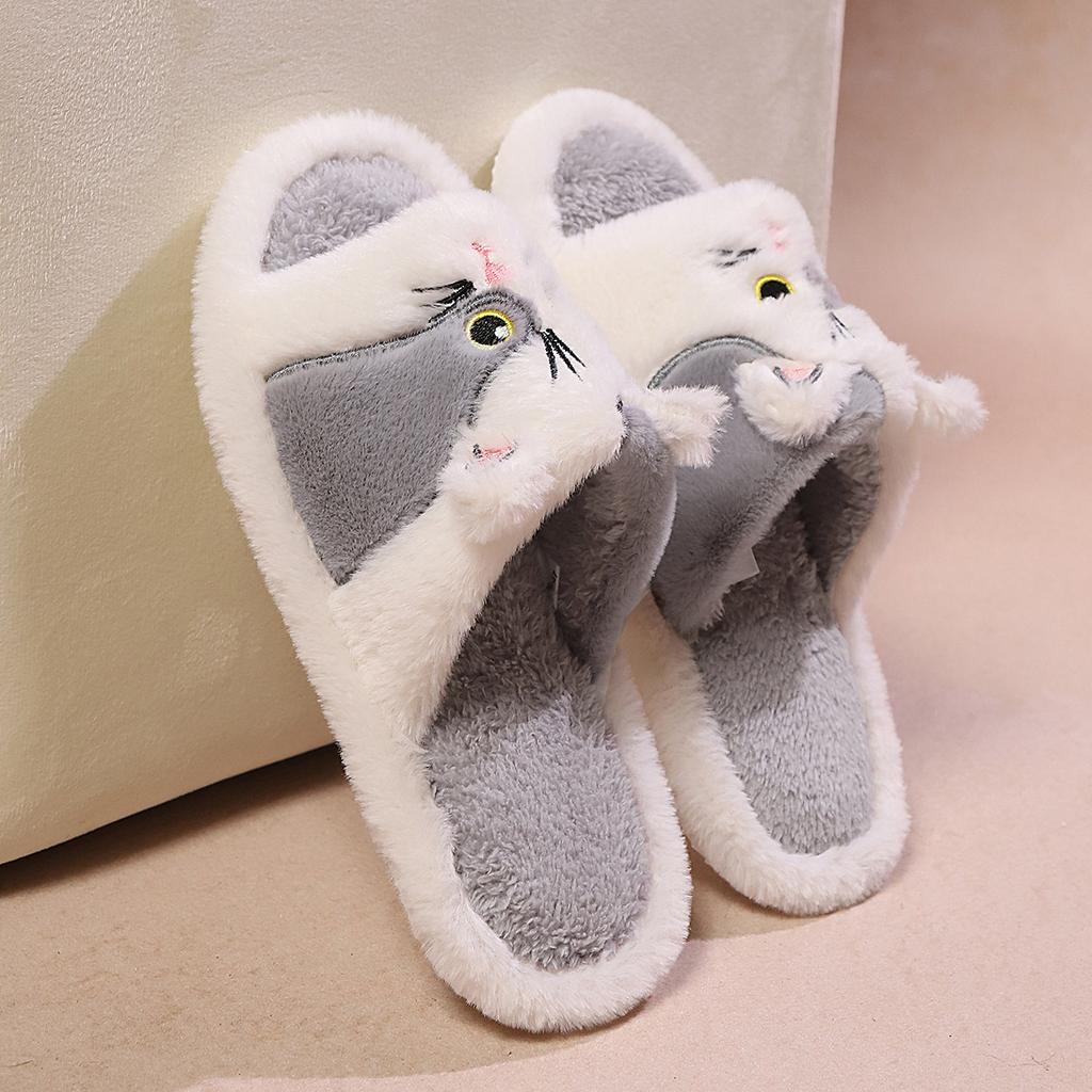 Cute Cartoon Cat-Shaped Indoor Slippers for Women, Comfortable with A Soft, Non-Slip Sole.
