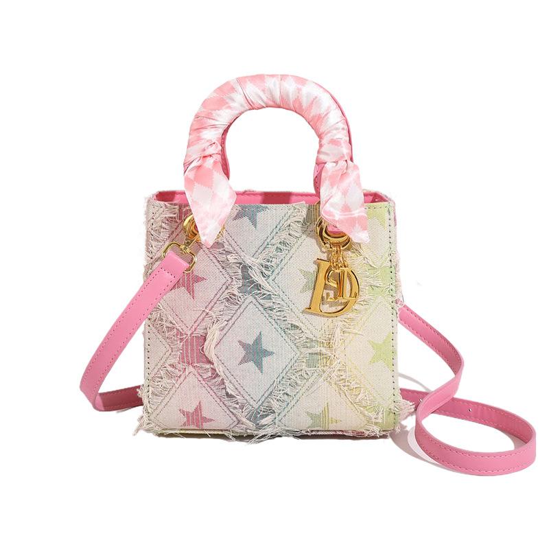 Sac de luxe léger premium pour femmes, nouveau sac polyvalent brodé à l'industrie lourde, sac Princesse Diana, sac à main, sac bandoulière