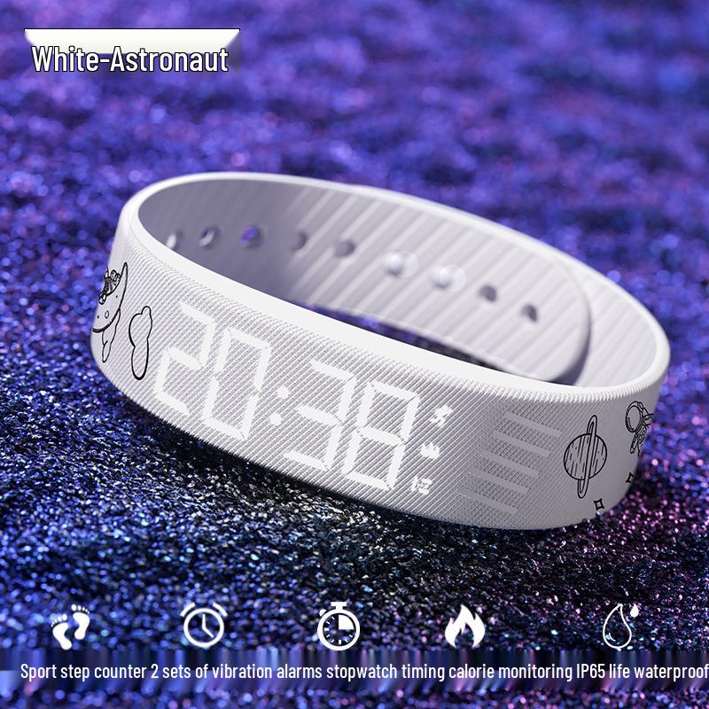 Smartwatch Sport for Girls: Pedometer, Vibration Alarm, Waterproof Multifunctional Bracelet