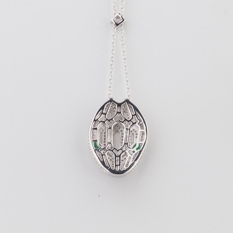 New Product Accessories Short Snakehead Necklace Female Personality Exaggerated Clavicle Chain Pendant Accessories