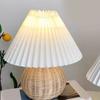 Tischlampe, Nachttischlampe, Mini-Lampe für Schlafzimmer, Wohnzimmer, Beistelltisch, Rattan, plissiert, ästhetisch, Vintage-Stil