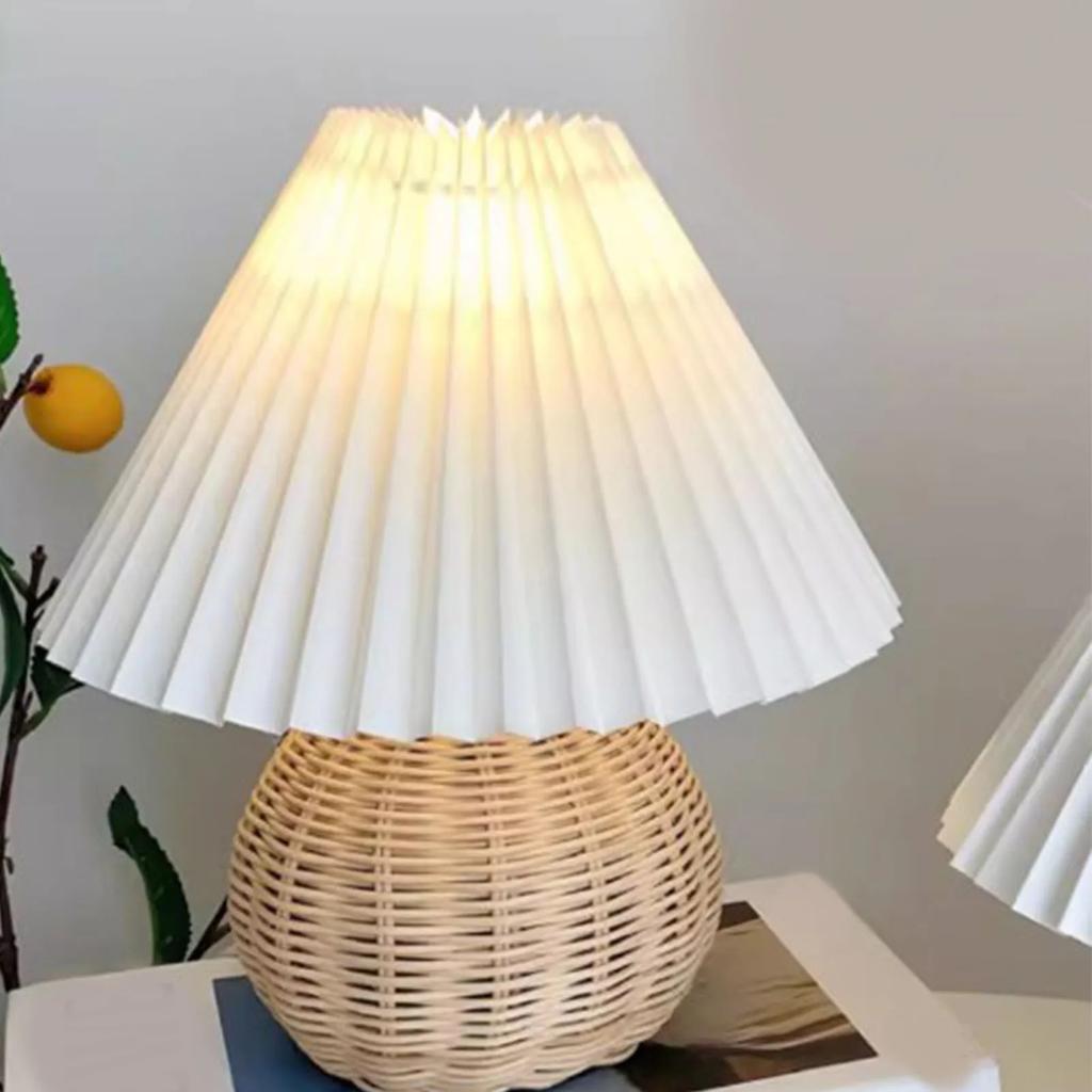 Tischlampe, Nachttischlampe, Mini-Lampe für Schlafzimmer, Wohnzimmer, Beistelltisch, Rattan, plissiert, ästhetisch, Vintage-Stil