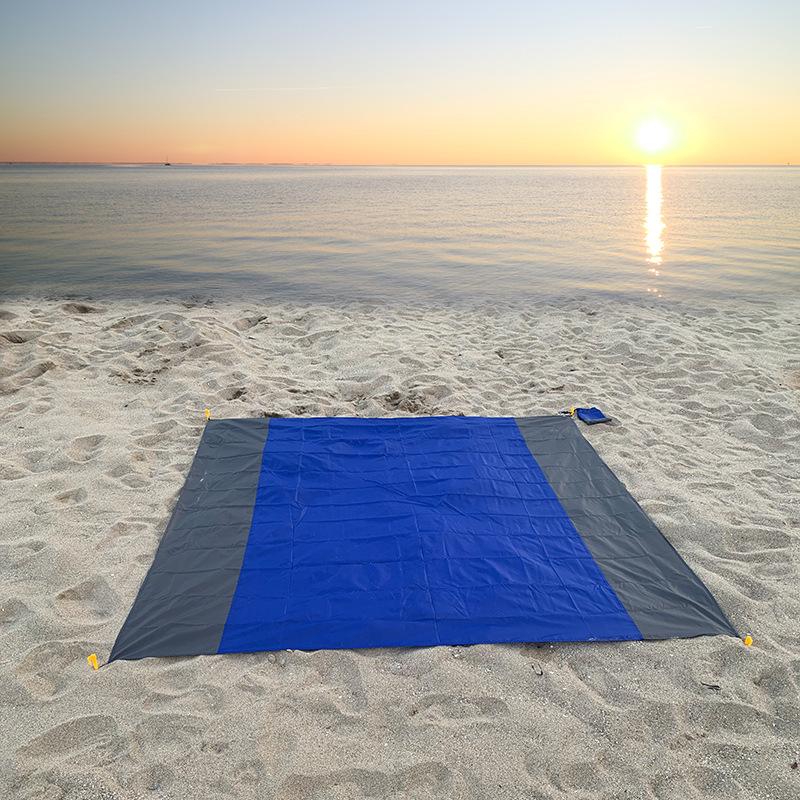 Outdoor Camping Wasserdichte und praktische faltbare zweifarbige Picknickmatte