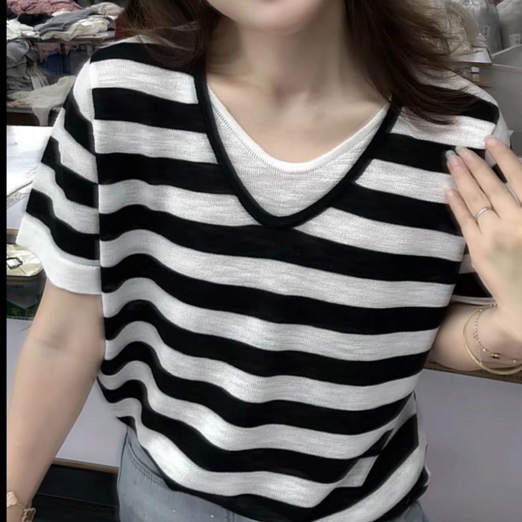 Two-piece V-neck Short-sleeved Summer Women's Loose-fitting Slimming Thin Style Cover-up Sleeveless T-shirt Top Knitted Sweater