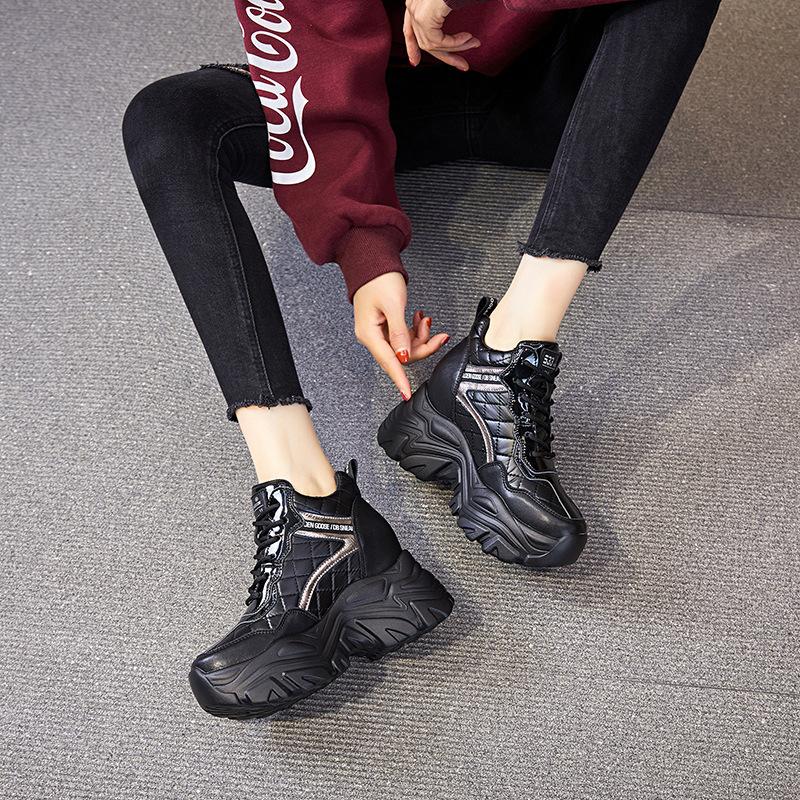 High-top Shoes Increase In Height In Autumn and Winter New Platform Casual Sports Shoes Ins Trendy Velvet Shoes