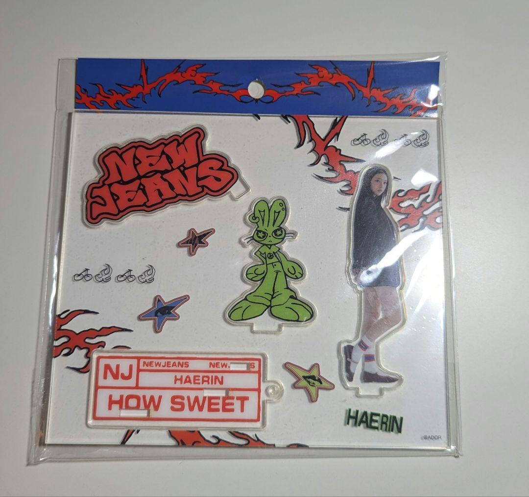 

[USED] newjeans Helin acrylic stand howsweet