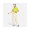 Nike Essentials Cropped Logo Tee