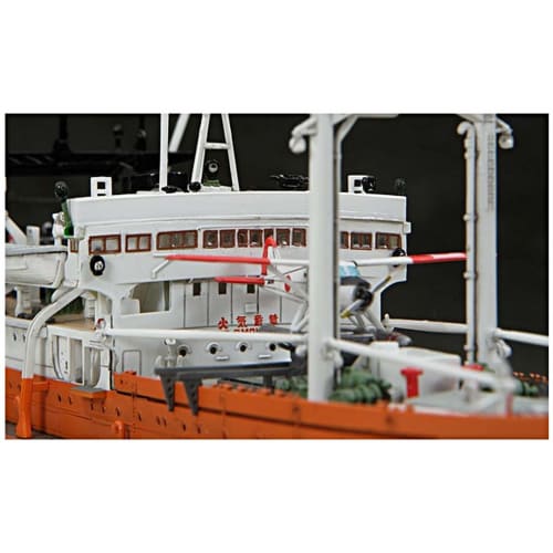 Hasegawa FALLER 1/350 Japan Coast Guard Antarctic Research Vessel Soya Third Antarctic Research Expedition Plastic Model Kit Z23