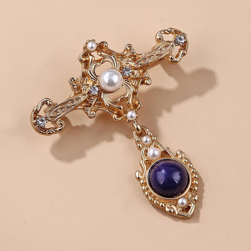 Retro Baroque Cross Openwork Pearl Brooch Pin Exquisite Sapphire Pendant Coat Collar Brooch Corsage Pin for Women