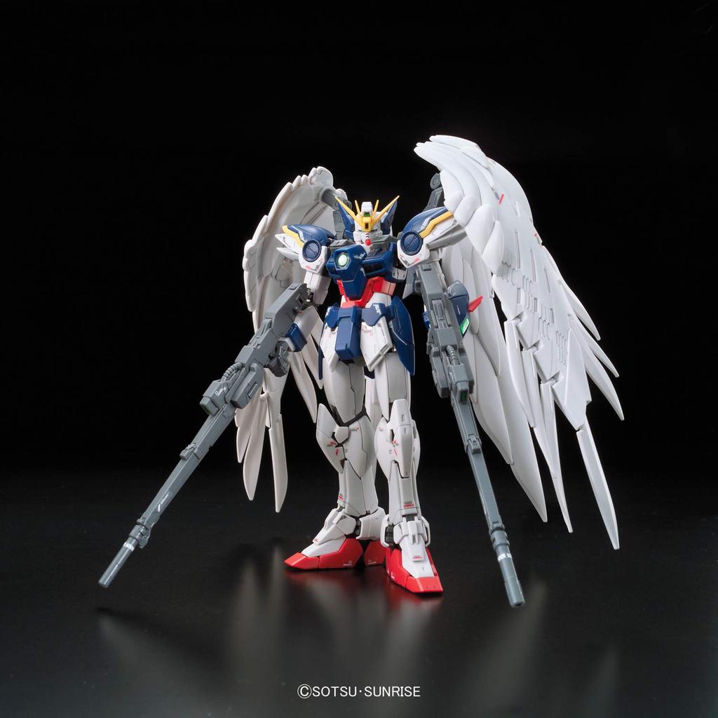 RG New Mobile Report Gundam Wing Wing Gundam Zero EW Maßstab Plastikmodell XXXG-00W0 1/144 Vorlackiert