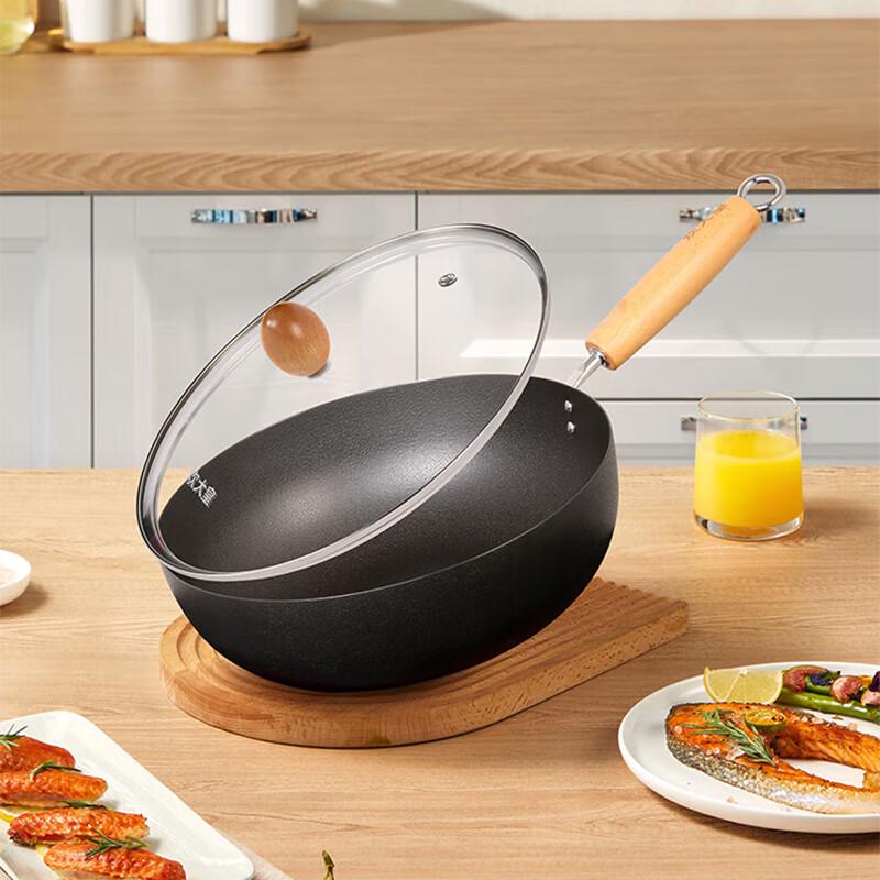 COOKER KING 26cm Nitride Iron Wok