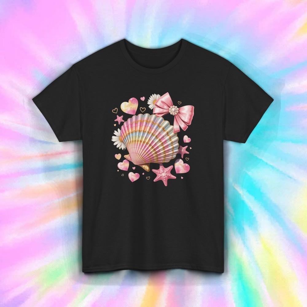 

Pastel Seashell Starfish Hearts Bow Cute Beach Summer Aesthetic Tee S-5XL 4XL