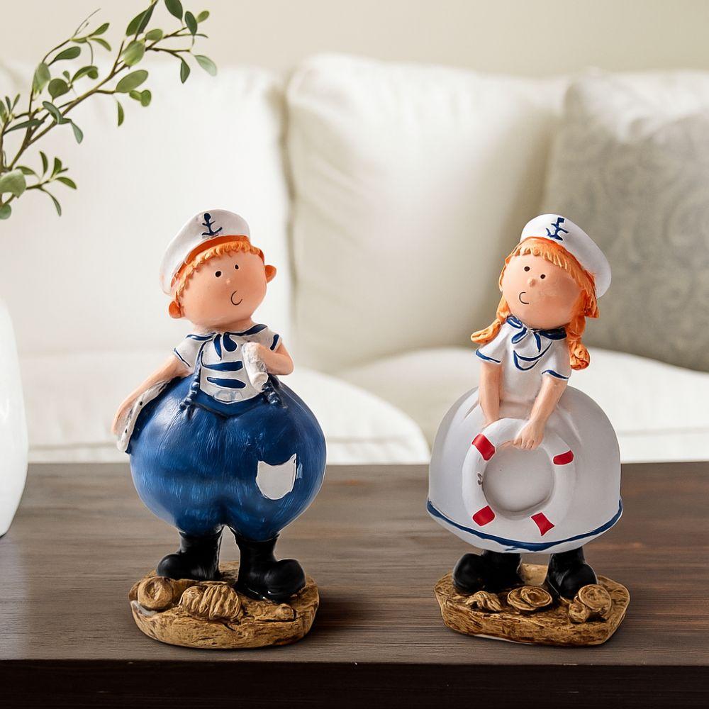 Mediterranean Style Salute Doll Ornament Resin Crafts Couple Figure Model Entrance