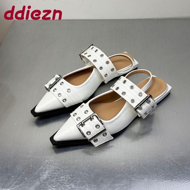 Fashion Luxury Pointed Toe Flats Sandals Shoes For Women 2025 Summer Spring Fashion Buckle Strap Ladies Slingback Female Sandals Shoes