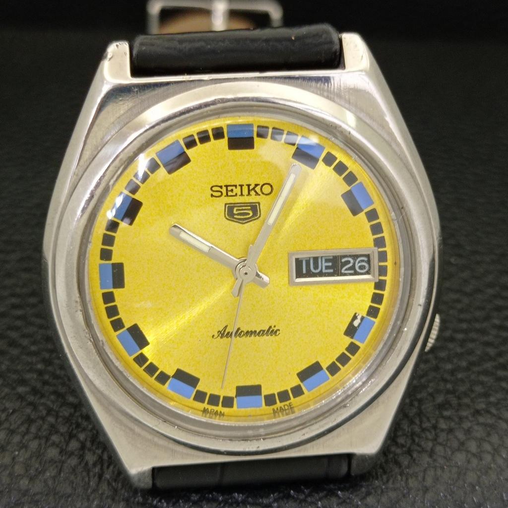 VINTAGE SEIKO 5 AUTOMATIC 7009A JAPAN MENS YELLOW COLOR DIAL WATCH a500073-2 R151a-a500073