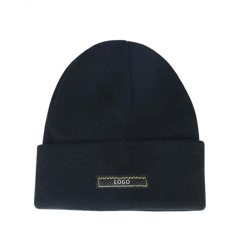 

Зимняя теплая маска-шапка для лица