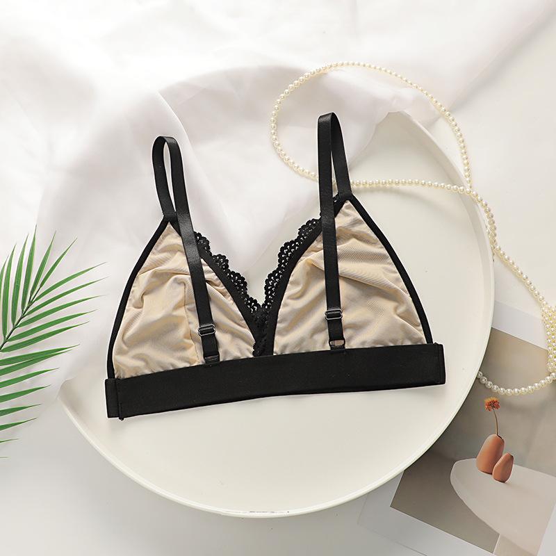 French Lace Triangle Cup Breathable Suspenders Girls Bra Without Steel Ring Thin Style Simple and Comfortable Push-up Bra