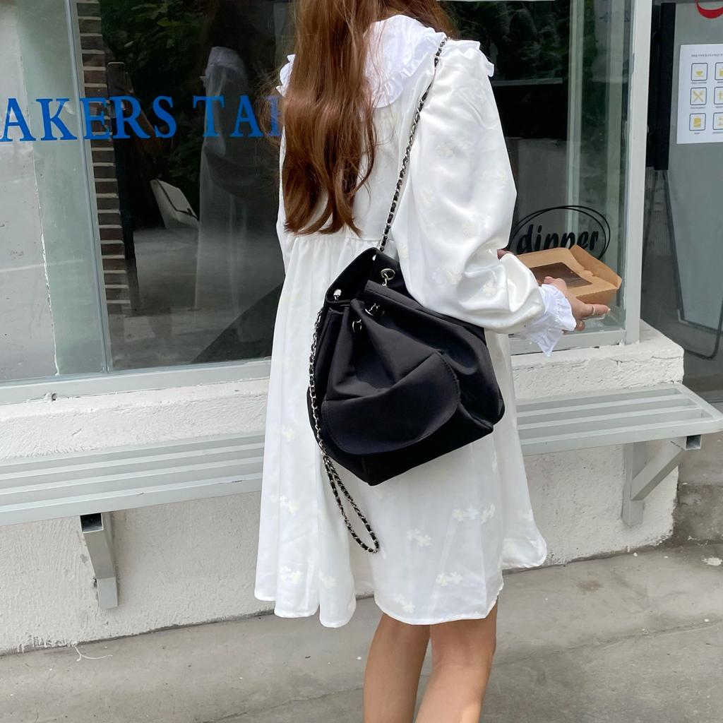 Simple Casual Silk Cloth Black Chain Bucket Bag Korean Style Drawstring Tie Port Da Capacity Commuting Backpack for Women