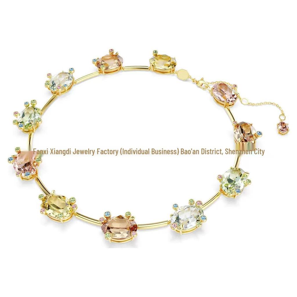 Idyllia Flower Dopamine Jewelry Set: Necklace, Bracelet, Earrings, Ring with Austria Crystals