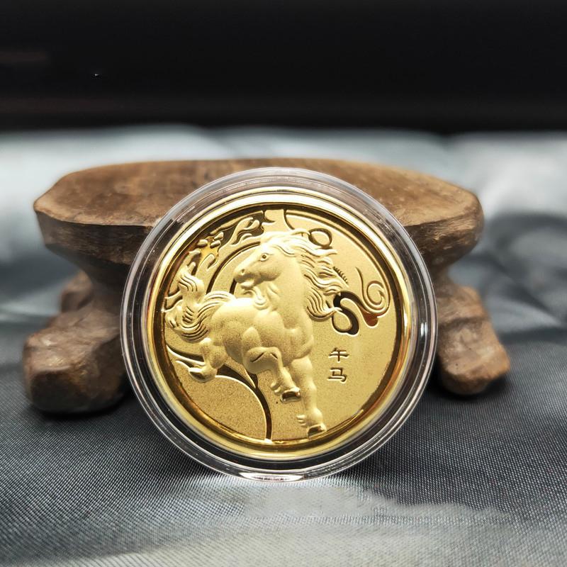 HOT 2Pc 2026 Year The Horse Imitation Commemorative Coin Paper Lucky Animal Pony Imitation Gold Foil Paper New Year Souvenir Gi