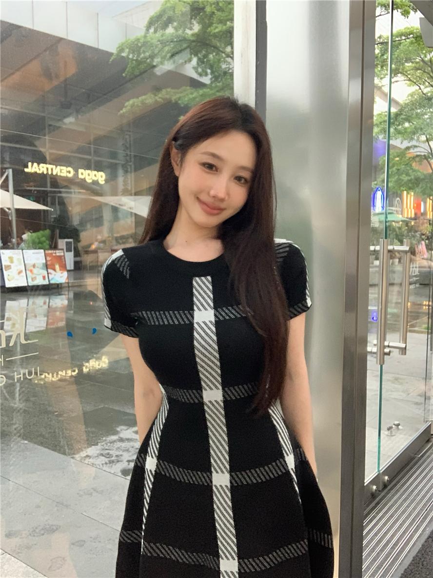 

Модное черное клетчатое трикотажное платье с короткими рукавами, женское летнее элегантное облегающее платье с круглым вырезом и А-силуэтом, Vestidos De Mujer L чёрный