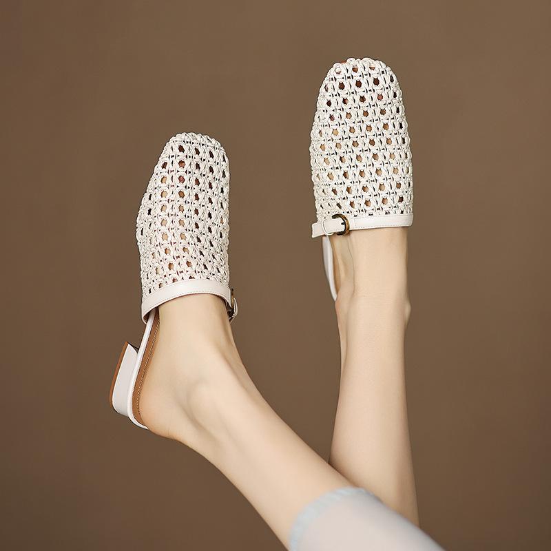 Gewebte atmungsaktive Hohlloch-Schuhtasche Kopf kühl Hausschuhe Damen neue Sommer Damen Schuhe lässig Mesh Halbschuhe